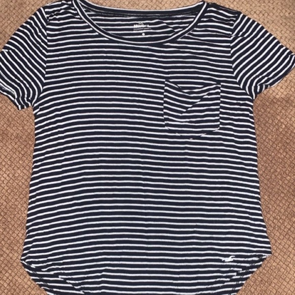 Black/White basic tee!! - Picture 1 of 1